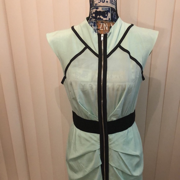 BEBE DRESS - Picture 2 of 9